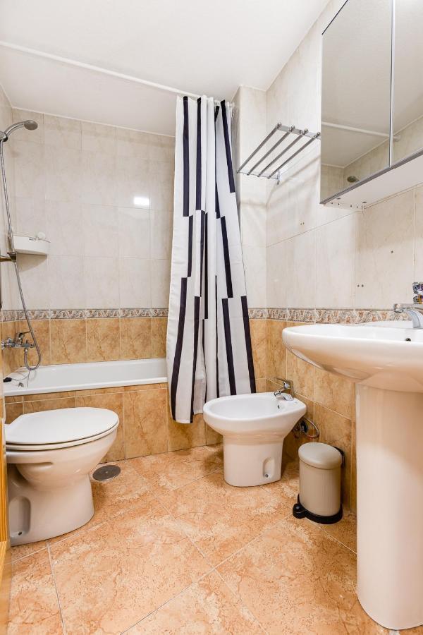 Apartamiento Fragata Torrevieja Exterior foto