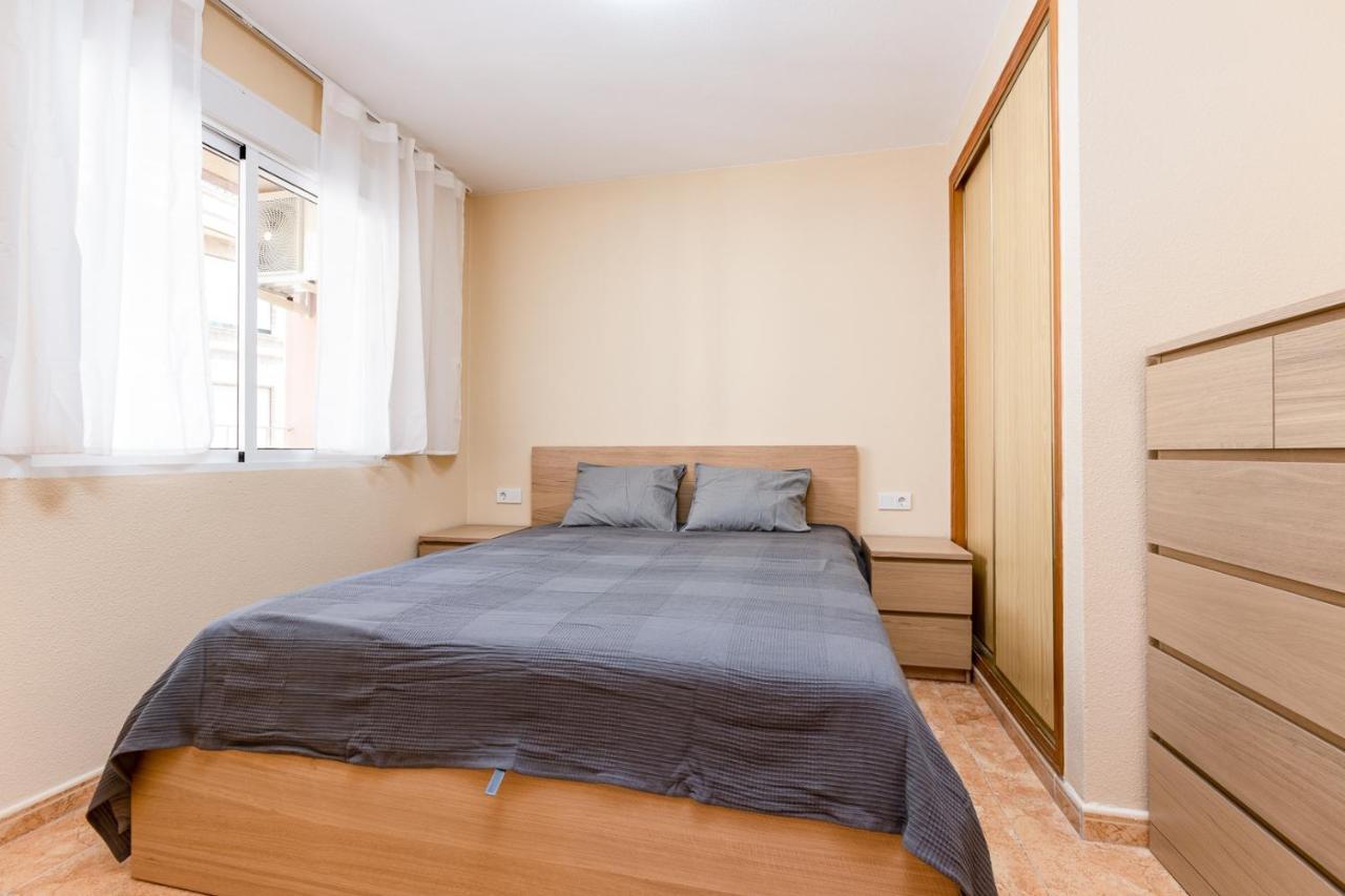 Apartamiento Fragata Torrevieja Exterior foto